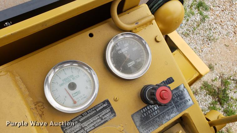 image for item EN9997 Rex SP848 single drum vibratory roller