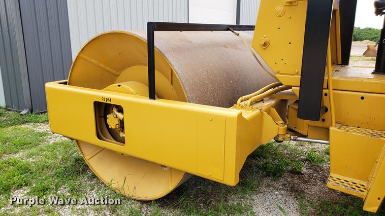 image for item EN9997 Rex SP848 single drum vibratory roller