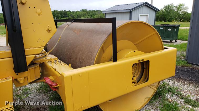 image for item EN9997 Rex SP848 single drum vibratory roller