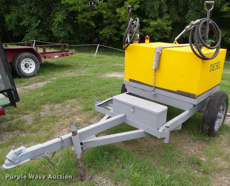 image for item EQ9089 Fuel tank trailer