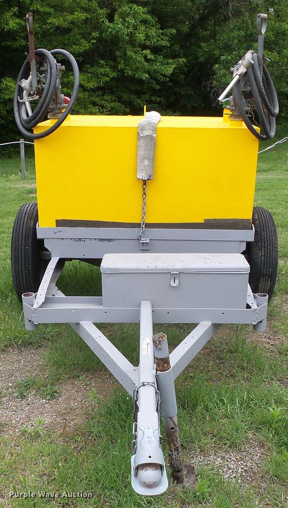 image for item EQ9089 Fuel tank trailer