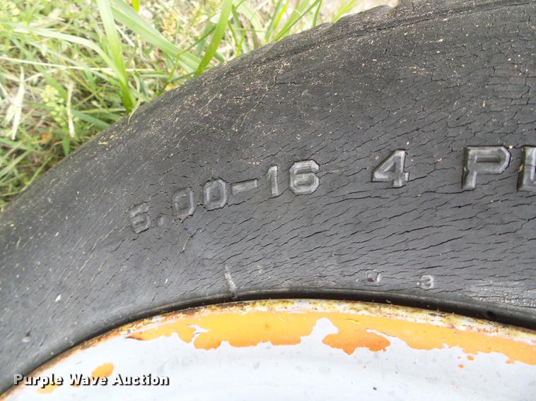 image for item EQ9089 Fuel tank trailer