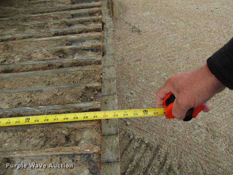 image for item EU9636 1998 Hyundai Robex 210LC-3 excavator