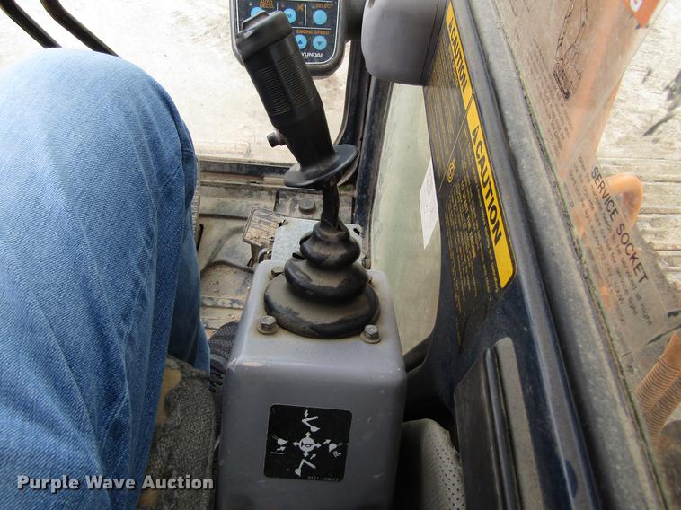 image for item EU9636 1998 Hyundai Robex 210LC-3 excavator