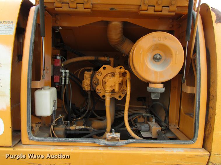 image for item EU9636 1998 Hyundai Robex 210LC-3 excavator