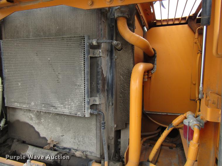 image for item EU9636 1998 Hyundai Robex 210LC-3 excavator