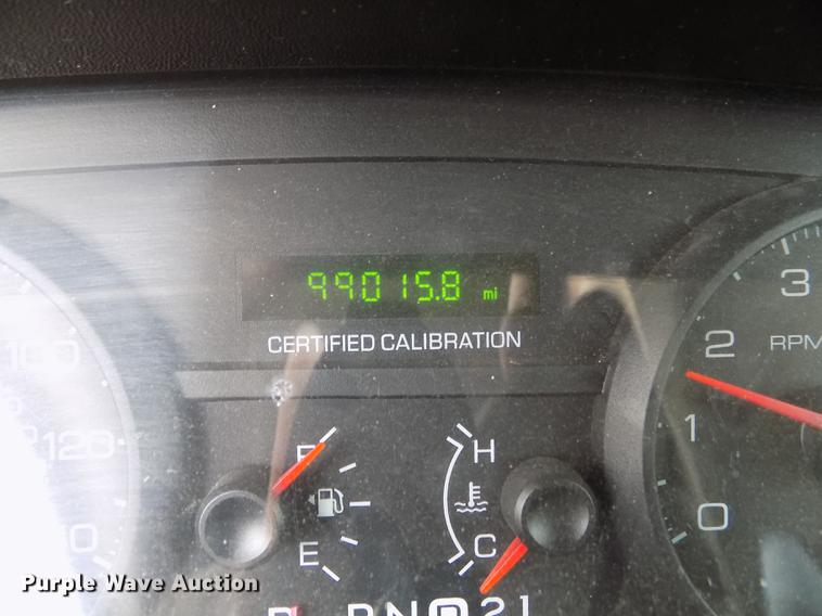 image for item FG9401 2010 Ford Crown Victoria Police Interceptor