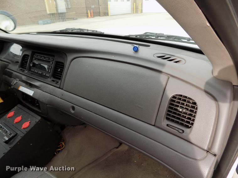 image for item FG9401 2010 Ford Crown Victoria Police Interceptor