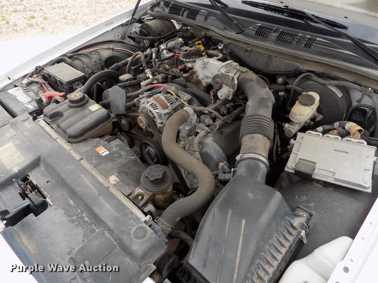 image for item FG9401 2010 Ford Crown Victoria Police Interceptor