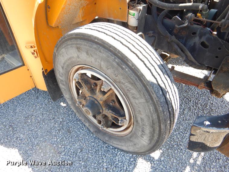 image for item FH9437 1994 International 3800 school bus