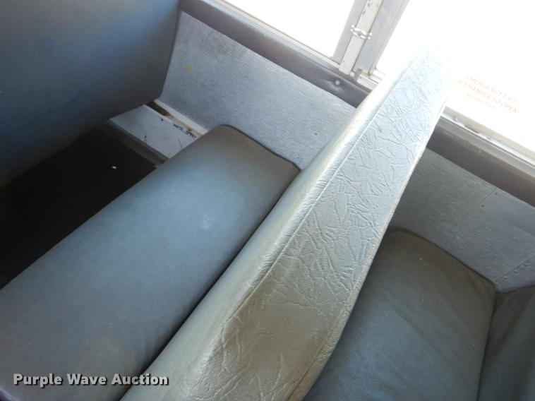 image for item FH9438 1998 International 3800 school bus