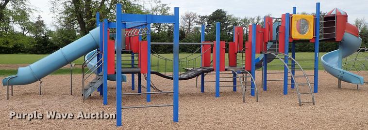 image for item FH9768 Playground equipment