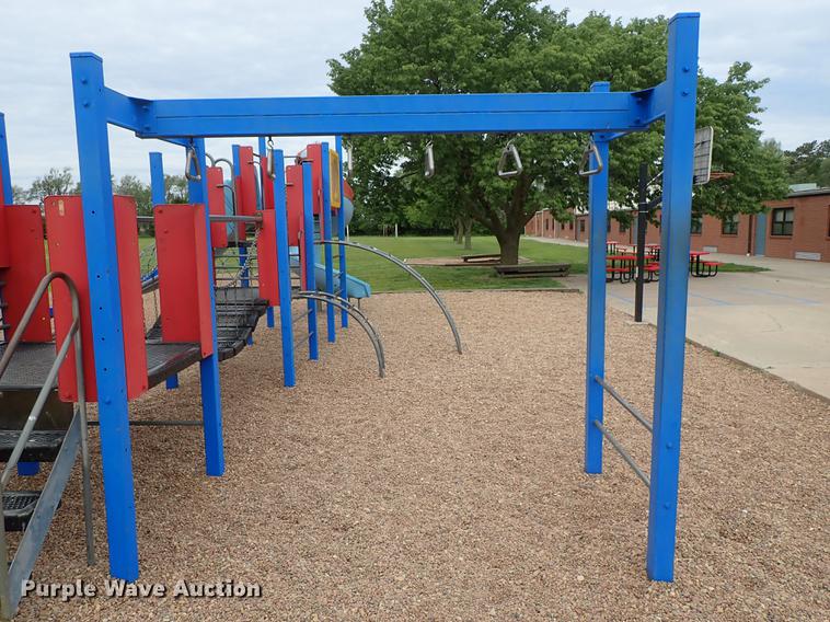 image for item FH9768 Playground equipment