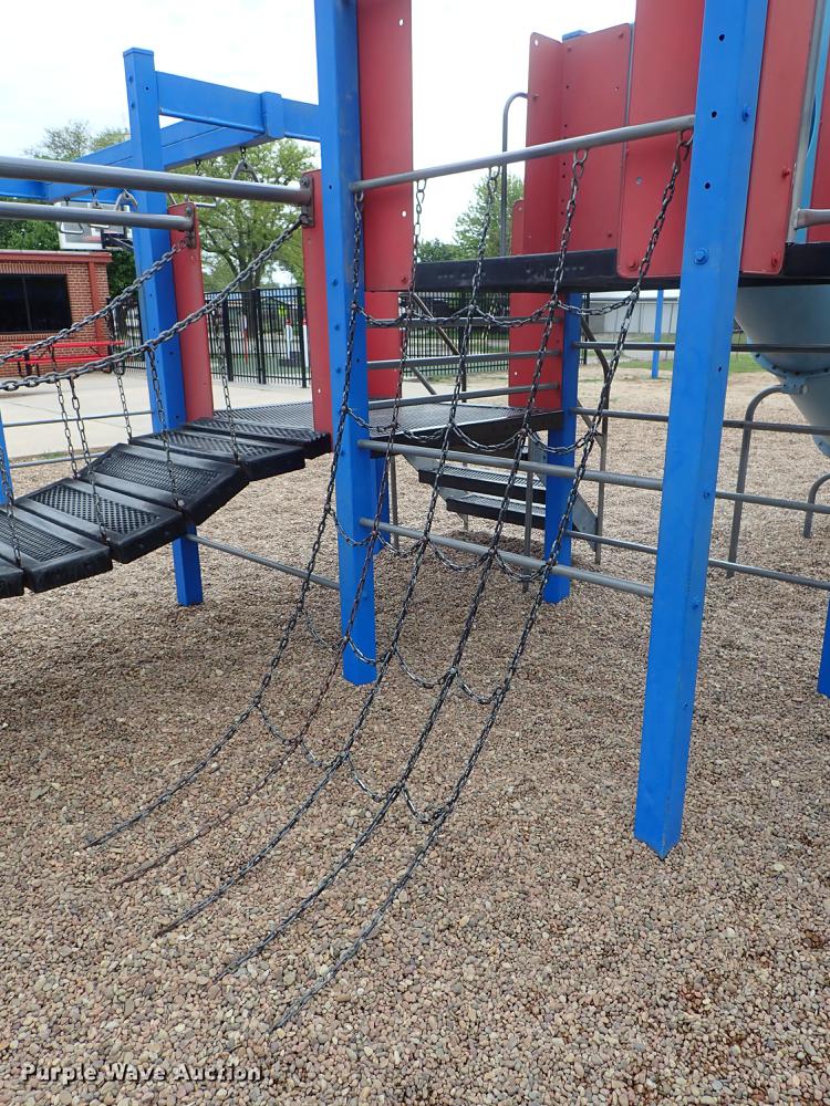 image for item FH9768 Playground equipment