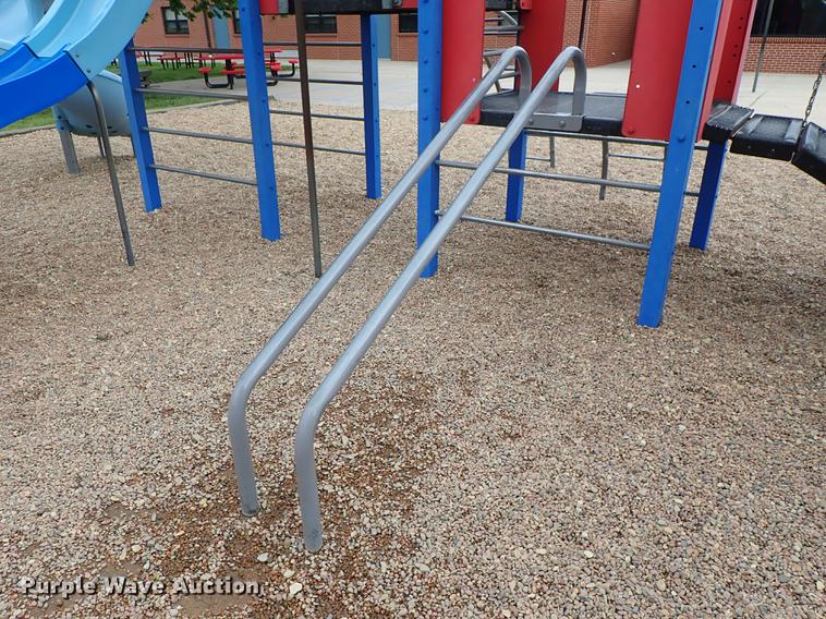 image for item FH9768 Playground equipment