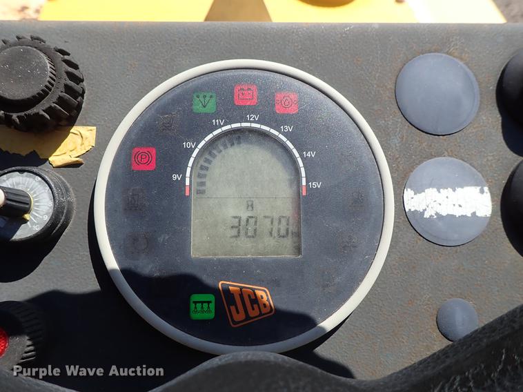 image for item FH9831 Vibromax 265 double drum vibratory roller