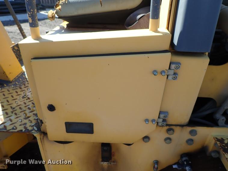 image for item FH9831 Vibromax 265 double drum vibratory roller