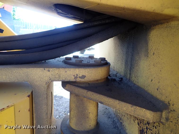 image for item FH9831 Vibromax 265 double drum vibratory roller