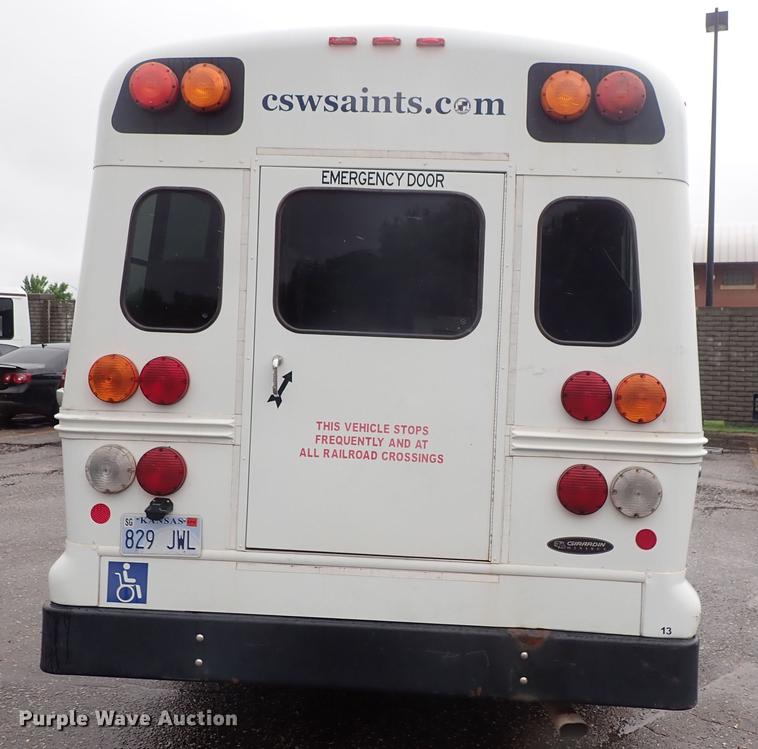 image for item FH9860 2005 Ford E450 school bus