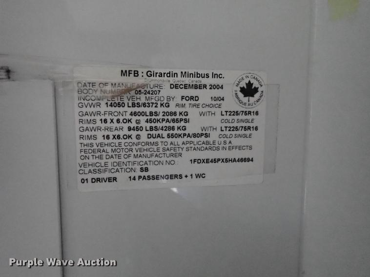 image for item FH9860 2005 Ford E450 school bus