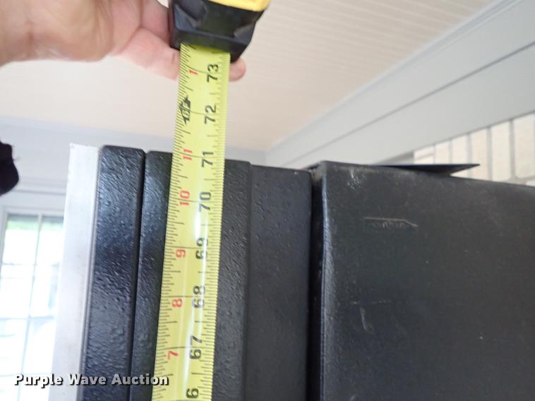 image for item FH9862 Vending machine