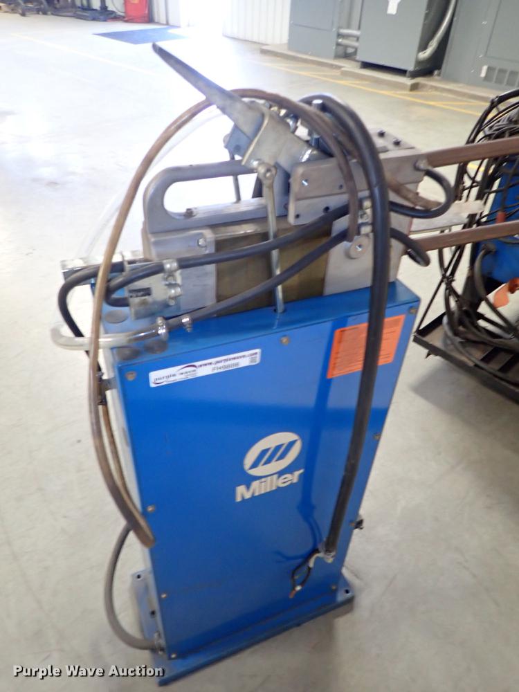 image for item FH9886 Miller spot welder