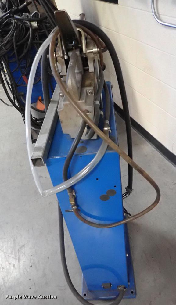 image for item FH9886 Miller spot welder