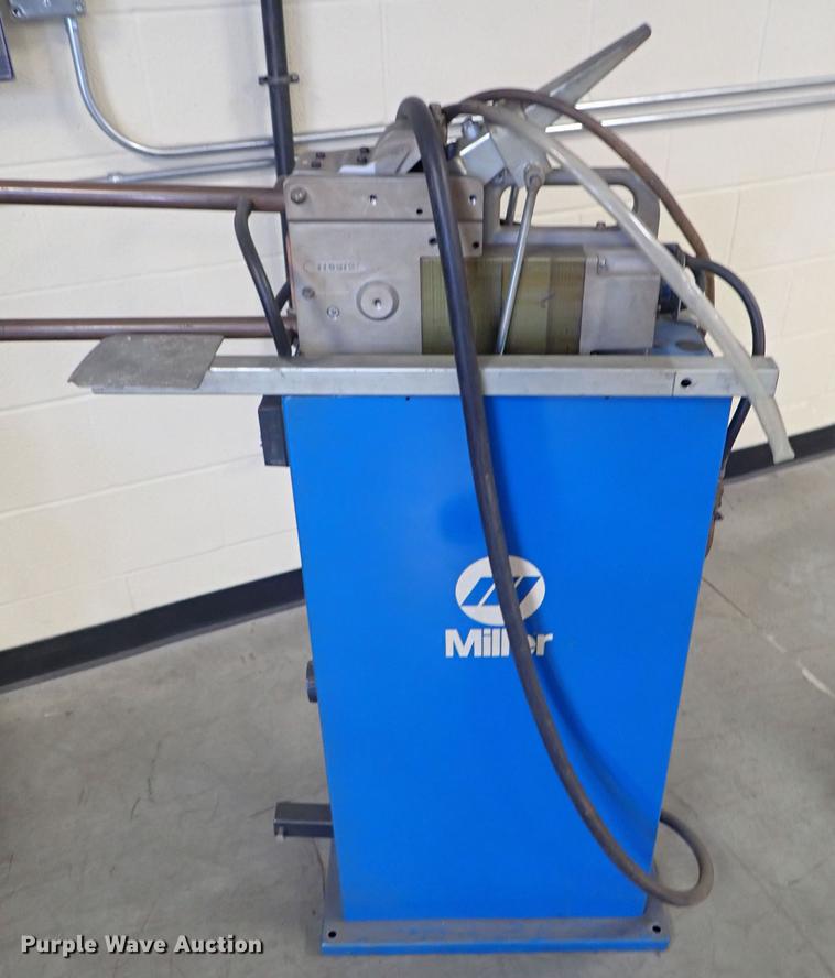 image for item FH9886 Miller spot welder
