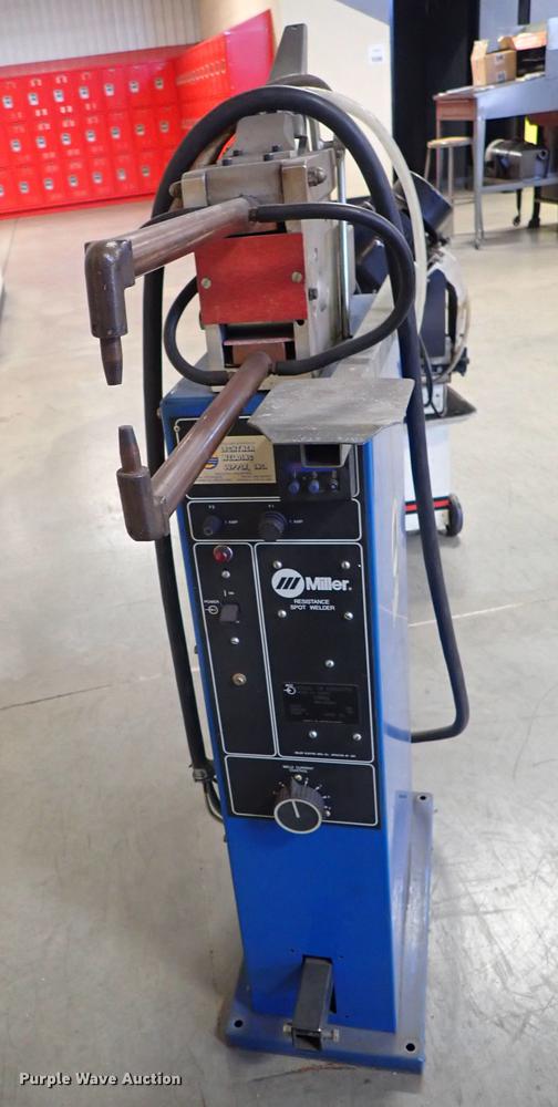 image for item FH9886 Miller spot welder