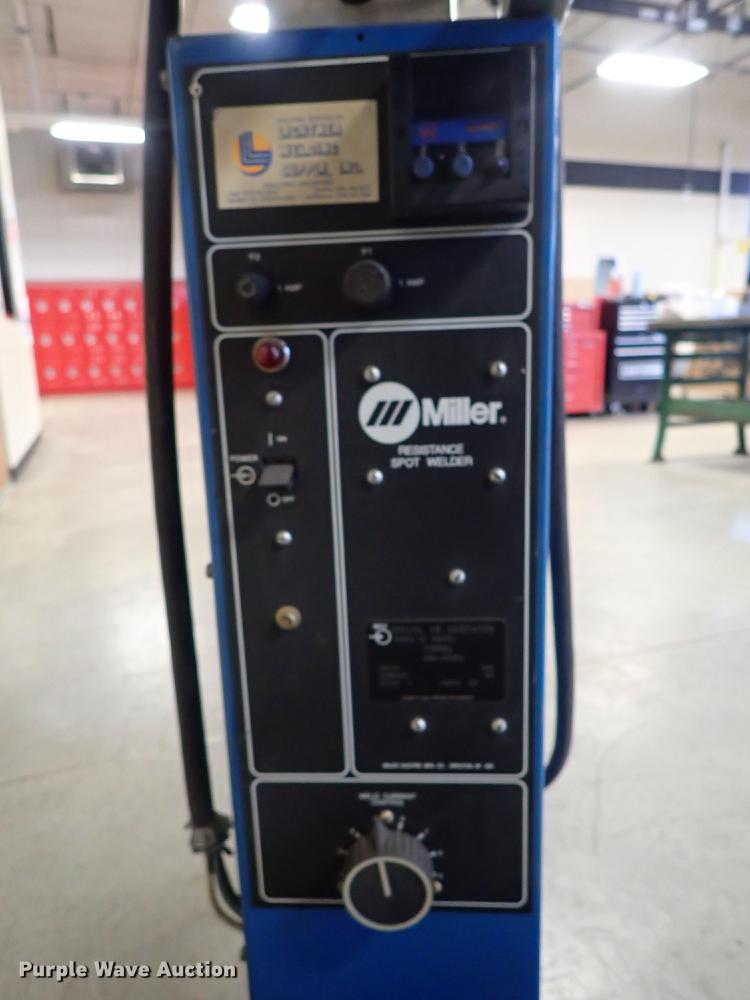 image for item FH9886 Miller spot welder