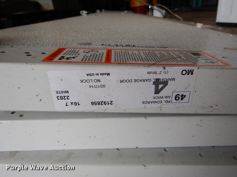 image for item FI9584 Garage door and appliances