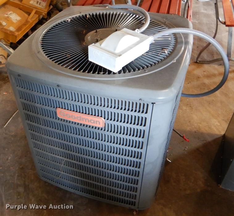 image for item FI9585 Goodman AC and heat unit
