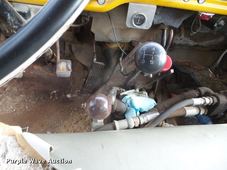 image for item FM9252 1967 Ford 600 dump truck