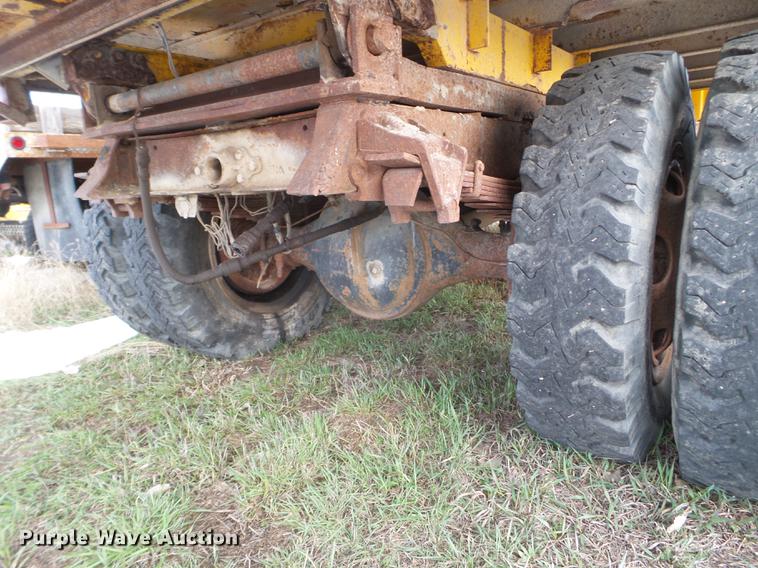 image for item FM9252 1967 Ford 600 dump truck
