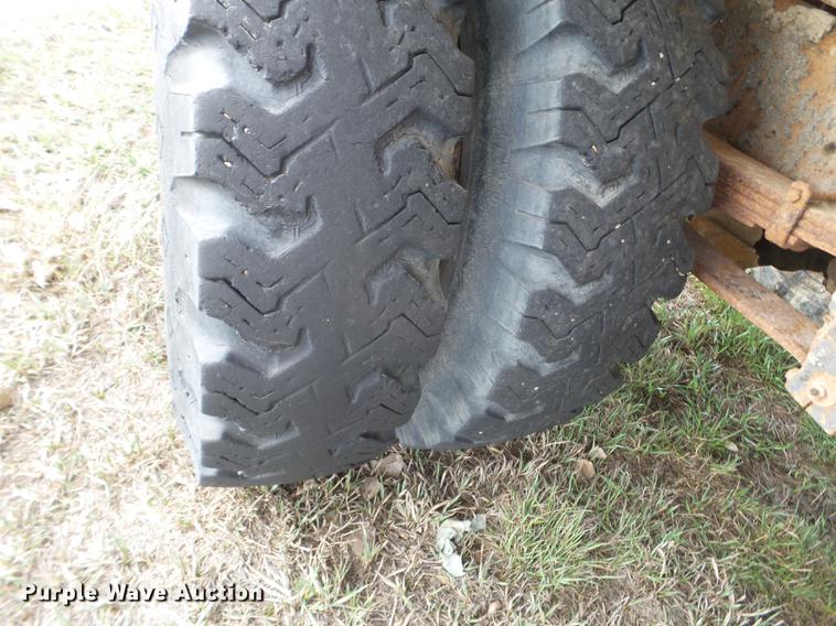 image for item FM9252 1967 Ford 600 dump truck