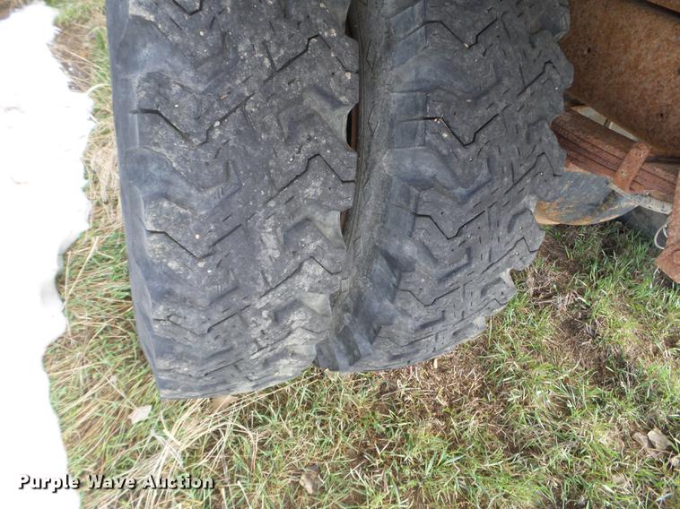 image for item FM9252 1967 Ford 600 dump truck