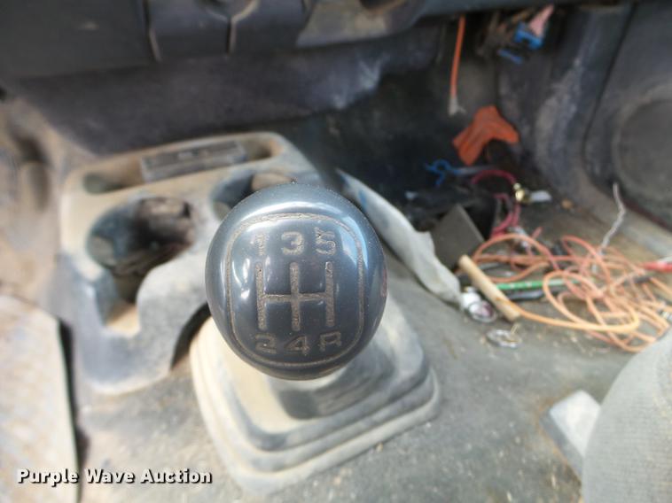 image for item FM9253 1997 GMC Sonoma Ext. Cab pickup truck