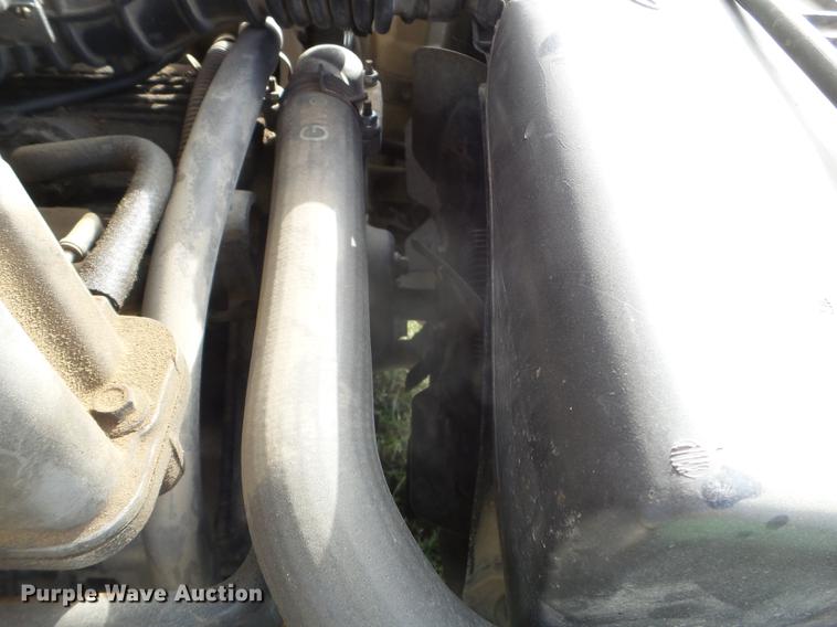 image for item FM9253 1997 GMC Sonoma Ext. Cab pickup truck