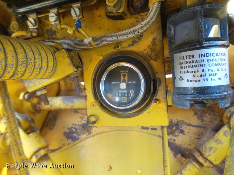 image for item FM9254 1965 Allis Chalmers HD-7G track loader