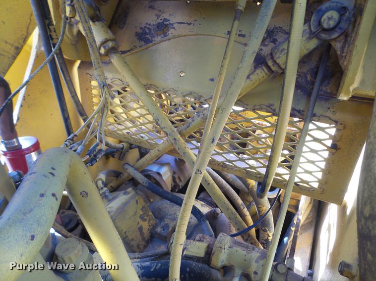 image for item FM9254 1965 Allis Chalmers HD-7G track loader