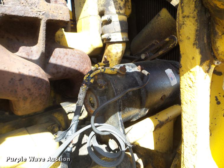 image for item FM9254 1965 Allis Chalmers HD-7G track loader