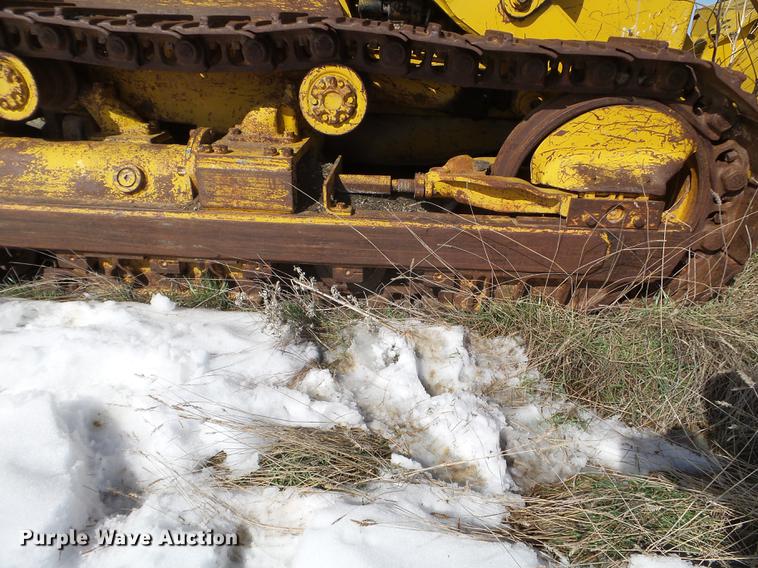 image for item FM9254 1965 Allis Chalmers HD-7G track loader