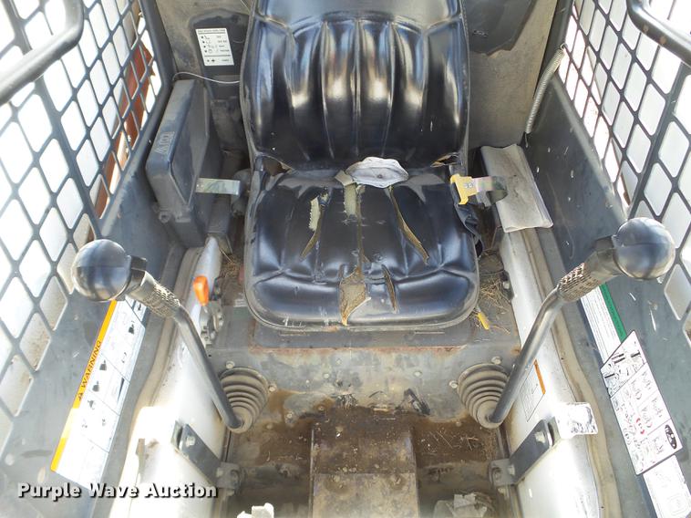 image for item FM9255 1997 Bobcat 763 skid steer