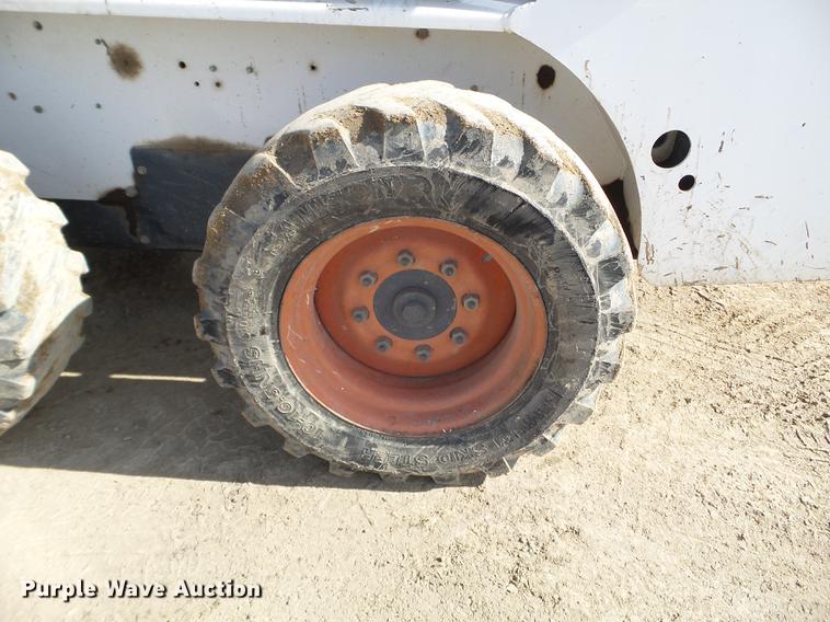 image for item FM9255 1997 Bobcat 763 skid steer