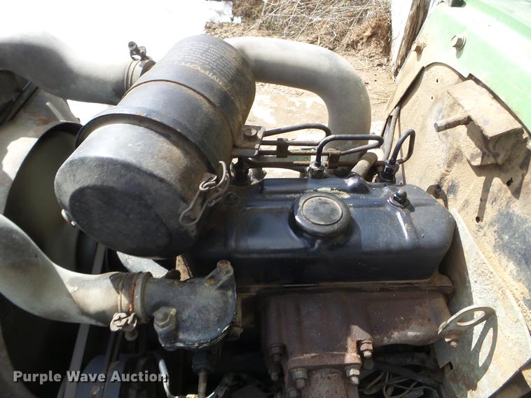 image for item FM9256 Deutz Allis 5215 tractor