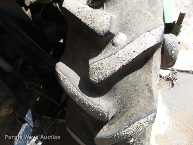 image for item FM9256 Deutz Allis 5215 tractor