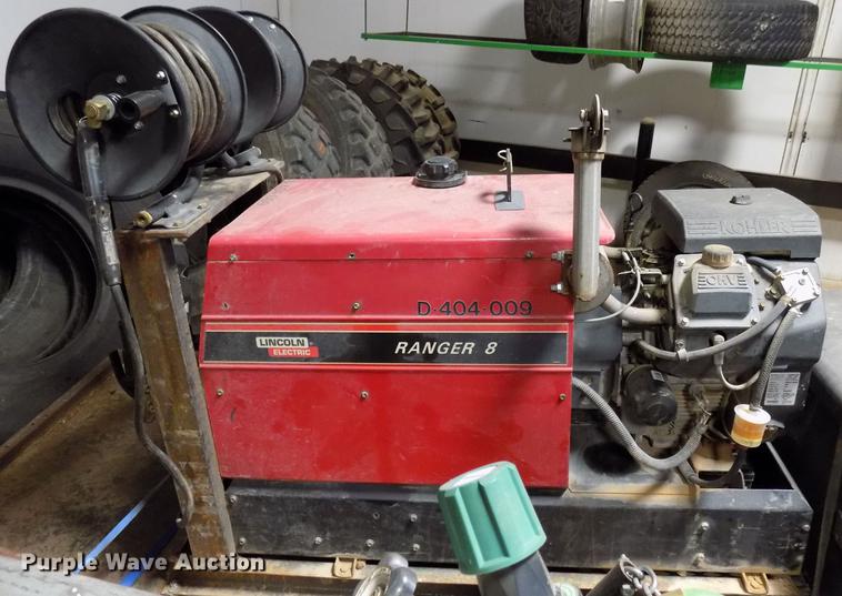 image for item FO9994 Lincoln Ranger 8 welder