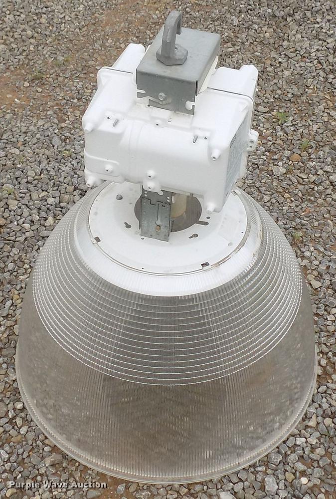 image for item FO9996 Approximately 20 Hubbell light fixtures