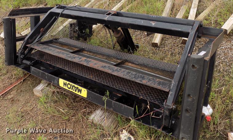 image for item FO9998 Maxon end gate lift
