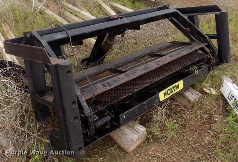 image for item FO9998 Maxon end gate lift